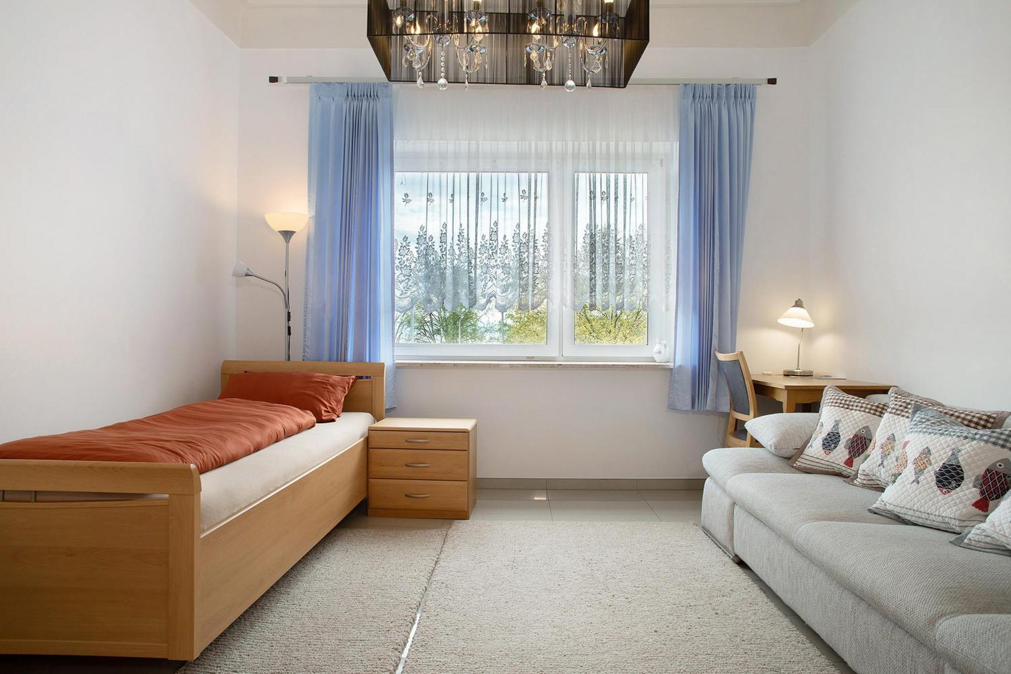 Thaicenter Bodensee 2 ฟรีดริชส์ฮาเฟน ภายนอก รูปภาพ