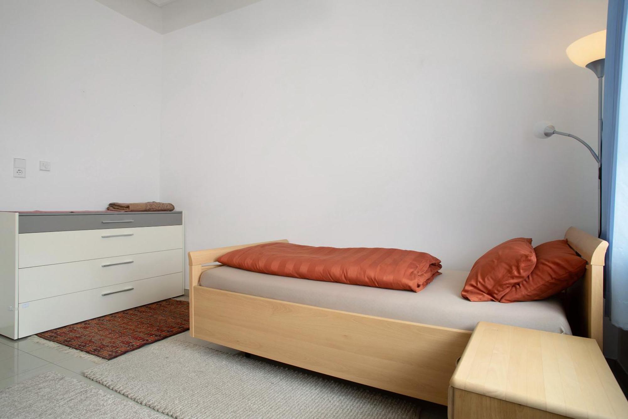 Thaicenter Bodensee 2 ฟรีดริชส์ฮาเฟน ภายนอก รูปภาพ