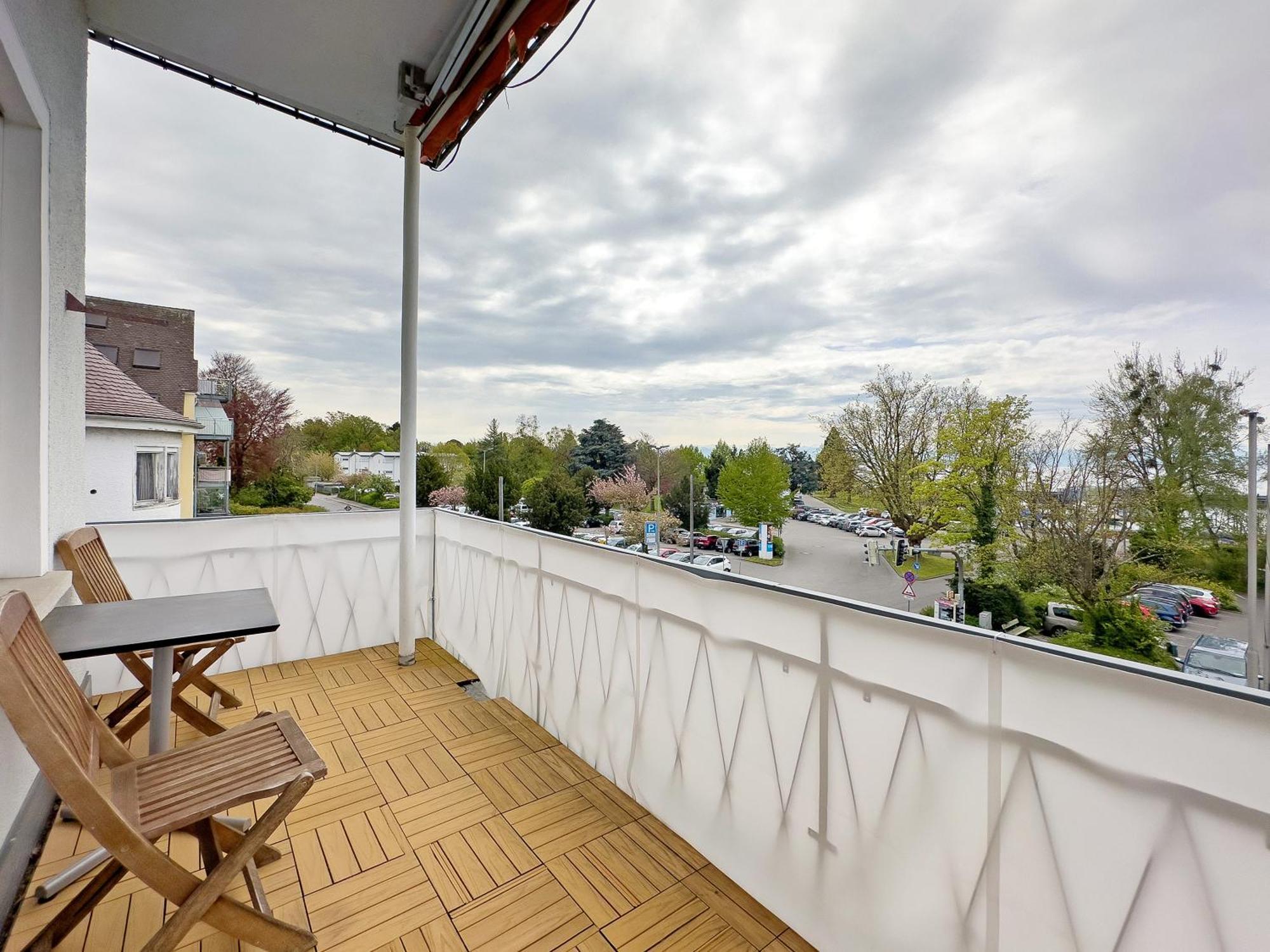 Thaicenter Bodensee 2 ฟรีดริชส์ฮาเฟน ภายนอก รูปภาพ
